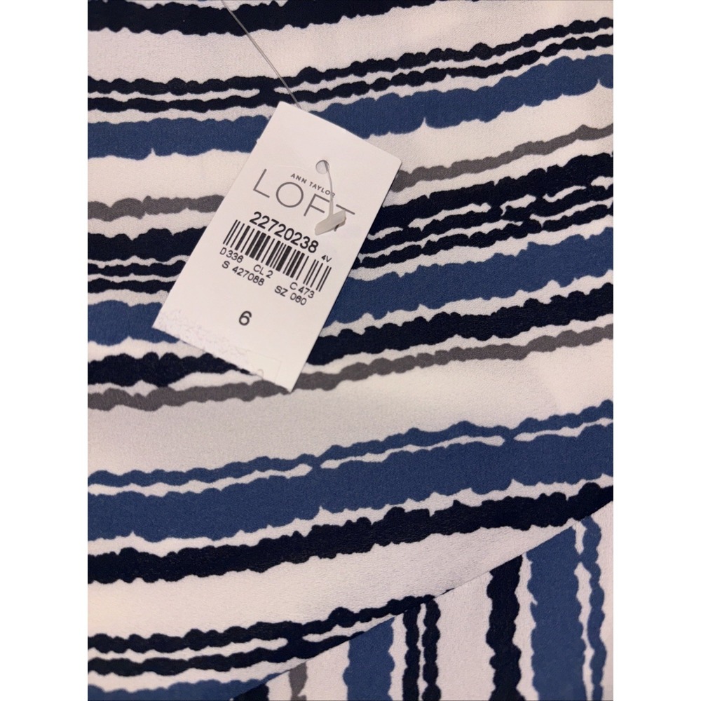 ANN TAYLOR LOFT~White GEOMETRIC Zig Zag Fit N Flare Skirt~6 - Picture 3 of 6